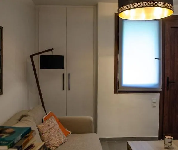 Apartament μαϊστρος House