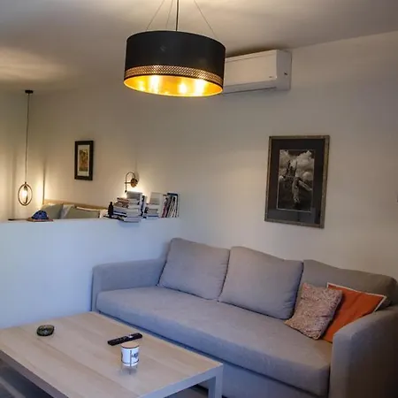 μαϊστρος House