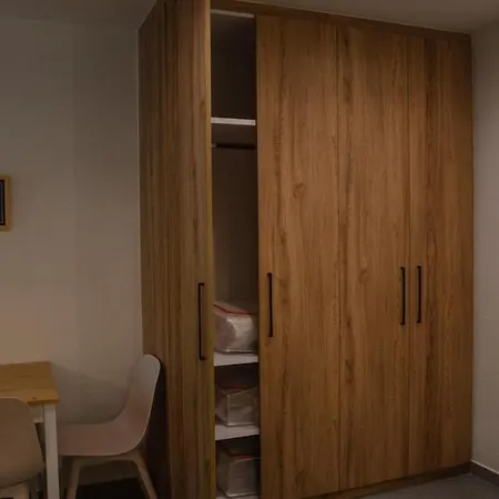 Apartamento μαϊστρος House